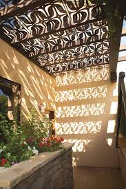 Pour l'intérieur de votre véhicule, voici les immanquables! Parasoleil Architectural Panels Remodeling