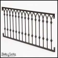 Proteger balcones y terrazas con rejas no sólo es una necesidad, también puede ser en sí mismo un elemento decorativo de la fachada; Zierbogen Faux Balkon Diseno Ventanas Planos De Casas Prefabricadas Barandales Para Balcones