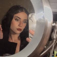 Danielle Negrete (@DanielleNegret6)