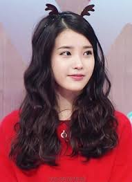 Most east asians carry a genetic trait that make the hair strong and course (edar and fgfr2). Curly Hair Kpop Korean Hair And Style