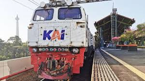 Pt kereta api indonesia (kai) sebagai penyedia tunggal jasa angkutan kereta api di indonesia juga ikut andil dalam meningkatkan pendayagunaan teknologi didalam perkembangan perusahaannya. O Erick Thohir This Is Kai S Scream If The Mrt Acquires A Commuter Train 80 Percent