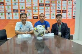 Maybe you would like to learn more about one of these? Barito Putera Vs Bhayangkara Fc Djanur Pasang Target Keluar Dari Zona Degradasi Halaman All Kompas Com