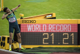 Finishing at an impressive 9.69 seconds. London 2017 Petrucio Ferreira Obliterates 200m T47 World Record International Paralympic Committee