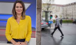 Panorama moderatorin anja reschke liest aus hassbriefen. Wenn Gebuhrenfinanzierte Angreifer Plotzlich In Die Defensive Geraten