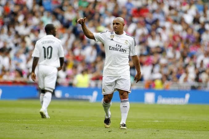 Image result for roberto carlos Real Madrid"
