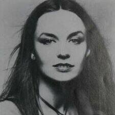 Crystal Gayle