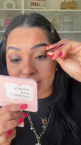 Extensiones de Pestañas Kiss sin Pegamento: Tutorial y Resultados