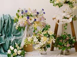 Don't let your beautiful wedding flowers go to waste, invest in a preservation piece that you and your spouse will cherish for years to come! Inspired By Historic Royal Weddings 5 Florists Dream Up Bouquets Fit For Princess Brides Vogue