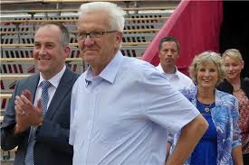 Als winfried kretschmann vor fünf jahren vom parlament zum ersten grünen ministerpräsidenten. Winfried Kretschmann