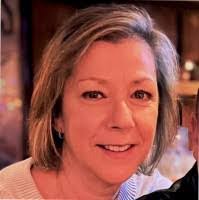 Laura Fennimore's Instagram, Twitter & Facebook