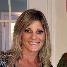 Kerry Darby's Instagram, Twitter & Facebook