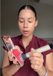 Hazte un GRWM para la Universidad con Andrea Crespo