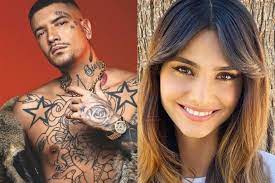 Η ηλιάνα παπαγεωργίου ήταν καλεσμένη στην εκπομπή της ελένης μενεγάκη το μεσημέρι της παρασκευής. Snik Hliana Papagewrgioy Ayto Einai To Spiti Toys Sthn Pentelh Pics Flash Gr