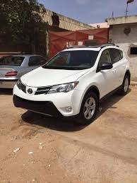 Toyota Rav4 2015 Boite Auto Essence Full Option Km 97000 En Tres Bon Etat Prix Negociable Kebetu Dakar Senegal Toyota Voiture Auto