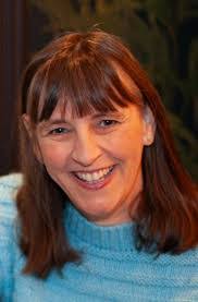 Amie Hunt's Instagram, Twitter & Facebook