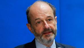 Bassols: la piedra angular de la democracia es la libertad de expresión