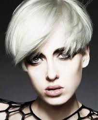 تسريحات و قصات شعر للوجه الصغير Thick Hair Styles Short Hair Styles Heart Face Shape