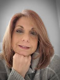 Rita Morris's Instagram, Twitter & Facebook