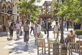 Kostenlose lieferung auf ausgewählte geräte Aus Brussel Maasmechelen Outlet Shopping Trip Getyourguide