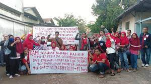 Jakarana tama with new identity started as a direct manufacturer company that specializes in producing processed food products. Aksi Protes Ke Pt Fresh On Time Seafood Buruh Minta Haknya Terpenuhi Tribun Pontianak