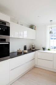 Functional Minimalist Kitchen Design Ideas Kitchen Inspirations Kitchen Interior Minimalist Kitchen Design
