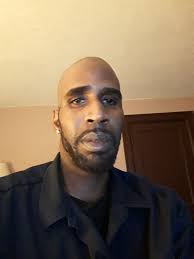 Reginald Burney (cravin21354)