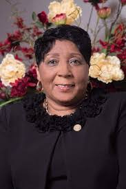 Latonya Bright's Instagram, Twitter & Facebook