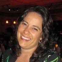 Tracy Dinan's Instagram, Twitter & Facebook