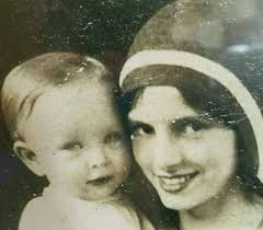 Please colour this father/daughter photo For me for Father's Day, girl has  blue eyes Father green, if possible remove horn from Behind Dad☺️ thank you  so much❤️