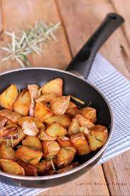 Sep 27, 2019 · come fare lo sformato di patate. Patate Con Aglio E Rosmarino In Padella Ricetta Veloce E Croccantissima