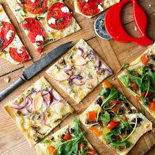 Flammkuchen Selber Machen Madame Cuisine Rezept Rezepte Flammkuchen Rezept Fingerfood Vegetarisch