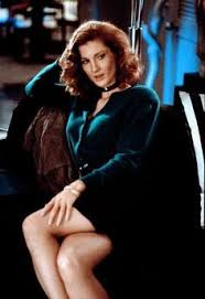 Annette o'toole ретвитнул(а) the a.v. 120 Annette Otoole Ideas Annette O Toole Smallville Beverly Marsh