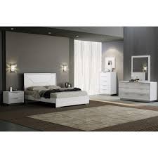 First day, i had to call customer service as i was stuck and confused in which part to use. Navi White Platform Queen Bed With Storage Drawer