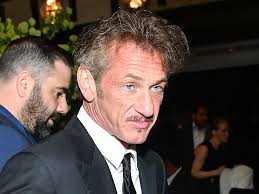 Hungry Sean Penn loads up at defiant Winnipeg grocery store