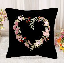 Achetez En Gros Taies D Oreiller Artisanale En Ligne A Des Grossistes Taies D Oreiller Artisanale Chinois A Broderie Oreiller Broderie Au Ruban Coussin Brode