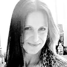 Geraldine Hessler's Instagram, Twitter & Facebook