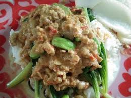 May 30, 2021 · resep sambal tumpang khas solo. Ini Sambal Tumpang Menu Andalan Ibunda Jokowi Untuk Yusuf Mansur