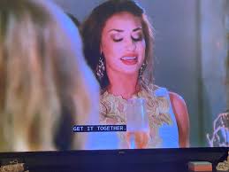 Do y'all remember this iconic moment when Shannon & Lizzie ate Ms. Tamra  all thee way UPPP and had her running to her room😭😭 :  r/BravoRealHousewives