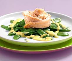 Lachsrose Auf Kefen Mit Safransauce Rezept Lebensmittel Essen Kochen Und Backen Essen Und Trinken