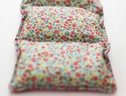 Decouvrez Comment Fabriquer Un Coussin Chauffant Simple Et Indispensable Vous Ne Pourrez Plus Vous En Coussin Chauffant Sac Chauffant Fabriquer Des Coussins