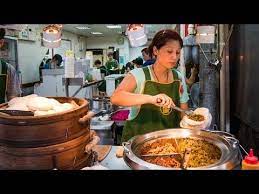 taiwanese pork belly sandwich at lan jia gua bao 藍家割包 famous taiwanese street food in taipei youtube food street food best street food
