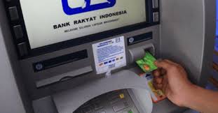 Cara mengambil uang di atm btn merupakan salah satu metode yang biasa dilakukan para nasabah bank btn yang memanfaatkan fasilitas kartu atm. Mudah Buangett Cara Mengambil Tarik Tunai Uang Di Atm Bri Sepulsa