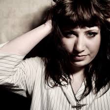 Sarah Shiels's Instagram, Twitter & Facebook