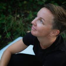 Is the road between Ridgeway State Park and Cimarron passable in a standard  SUV in June?