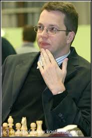 CHESS NEWS BLOG: chessblog.com: Reggio Emilia Chess Tournament R2: Nigel  Short leads with perfect score