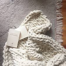 Le seul bémol est que cela vous demandera une plus grande quantité de laine,; Diy 60 Un Plaid En Laine Xxl Pierre Papier Ciseaux