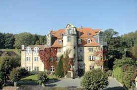 Situated in bad emstal, this vacation home is 0.1 mi (0.1 km) from habichtswald nature park and within 9 mi (15 km) of huguenot and waldensian trail and. Bad Emstal Regiowiki