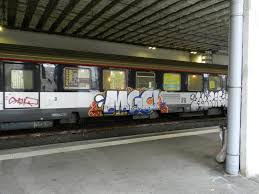 La location de voiture à marseille est facilitée avec europcar. Voiture D Un Intercites Bordeaux Marseille Photographiee En Gare De Montpellier Saint Roch Le Jeudi 9 Aout 2018 Tramway De Montpellier