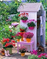 Petit Abri De Jardin Avec Plancher De 1 44m Dedans Dehors Abri De Jardin Idees Jardin Jardins