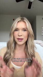 holiday single-ness 🤍🎄 #fyp #single #HolidayOREOke